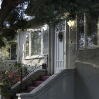 Уличный настенный светильник ESCADA 30011W/01 (хром)