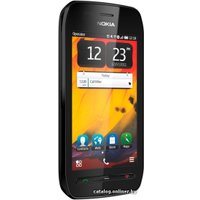 Смартфон Nokia 603