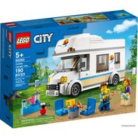 Конструктор LEGO City 60283 Отпуск в доме на колёсах