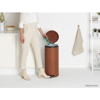 Мусорное ведро Brabantia Pedal Bin NewIcon 30 л (минерально-коричневый)