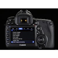 Зеркальный фотоаппарат Canon EOS 5D Mark IV Body