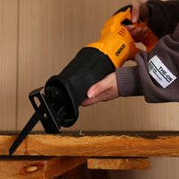 Сабельная пила Deko DKRS1100V 083-1071