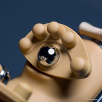 Массажер для шеи и плеч  BORK D606