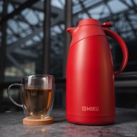 Кувшин-термос Miku С датчиком температуры 1.9л (красный)