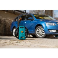 Мойка высокого давления Bort BHR-1600