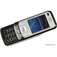 Телефон Nokia 6110 Navigator