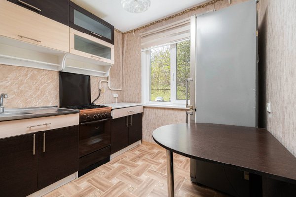 2-комн. квартира — Седых ул., 68