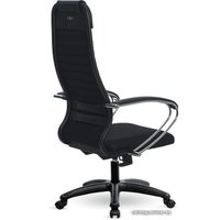 Офисное кресло Metta SU-1-BK Комплект 23, Pl тр/сечен (пластиковые ролики, черный)