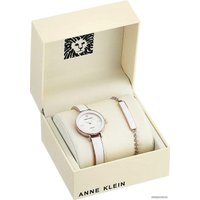 Наручные часы с украшением Anne Klein 3620WTST