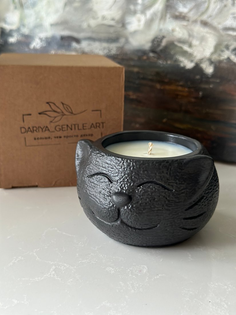 

Ароматическая свеча Gentle Art Кошка Миндаль и цветы вишни (черный, хлопковый фитиль)