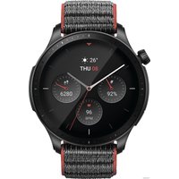 Умные часы Amazfit GTR 4 (серый, с черным нейлоновым ремешком)