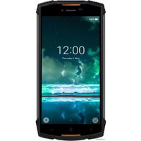 Телефон Doogee S55 (оранжевый)