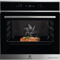 Электрический духовой шкаф Electrolux EOE7C31X