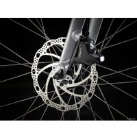 Велосипед Trek FX 2 Disc M 2022 (серебристый)