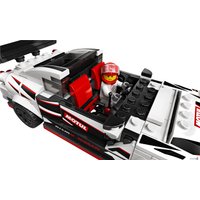 Конструктор LEGO Speed Champions 76896 Nissan GT-R NISMO