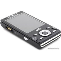 Кнопочный телефон Sony Ericsson W995 Walkman