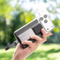 Внешний аккумулятор ADATA SR800 Magnetic Power Bank SSD 2000GB 5000 mAh