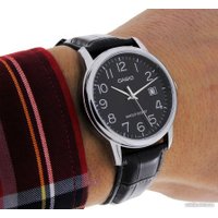 Наручные часы Casio MTP-V002L-1B