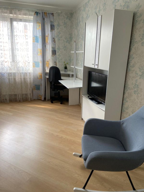 1-комн. квартира — Минск, Аэродромная улица, 42