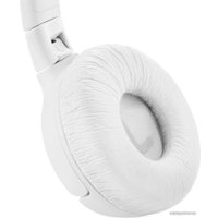 Наушники JBL Tune 600BTNC (белый)