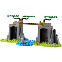 Конструктор LEGO City 60301 Спасательный внедорожник для зверей