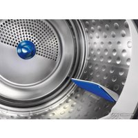 Сушильная машина Electrolux EDH3487RDE