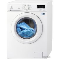 Стирально-сушильная машина Electrolux EWW51476WD