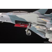 Сборная модель Звезда Российский истребитель Су-30СМ