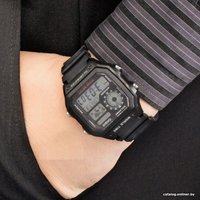 Наручные часы Casio AE-1200WH-1A