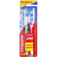 Набор зубных щеток Colgate Тройное действие средняя жесткость (2 шт)