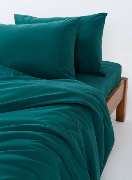 

1.5-спальный комплект постельного белья GoodNight Сатин Делюкс 1.5 385244 (изумруд)