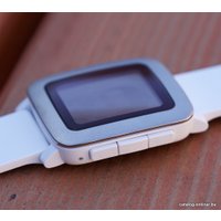 Умные часы Pebble Time