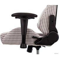 Игровое (геймерское) кресло Zombie VIKING LOFT (серый гусиная лапка)