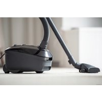 Пылесос Zilan ZLN8471 (черный)