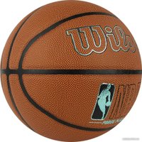 Баскетбольный мяч Wilson NBA Forge Plus Eco BSKT WZ2010901XB7 (7 размер)