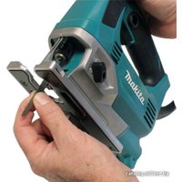 Электролобзик Makita JV0600K