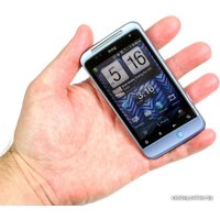 Телефон HTC Salsa
