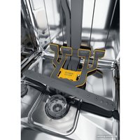 Встраиваемая посудомоечная машина Whirlpool W8I HT58 TS
