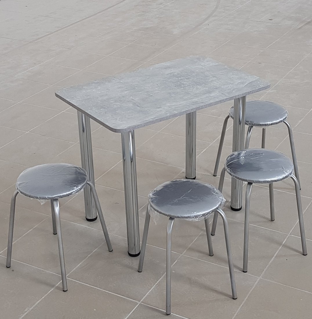 

Обеденная группа Табуретоф стол и 4 табурета (Серебро/Серебро, ст. 110x70 см, Серый)