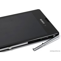 Телефон Sony Xperia T3