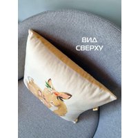 Декоративная подушка Matex Fluffy. Бэмби 61-601 (белый/горчичный)