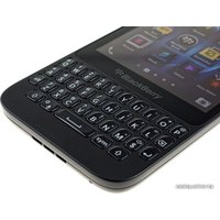 Смартфон BlackBerry Q5