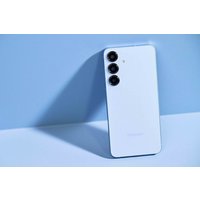 Телефон Samsung Galaxy S25 SM-S931B 12GB/256GB (голубой)