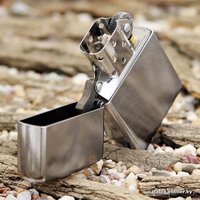 Зажигалка Zippo Classic 24647 Chrome Arch