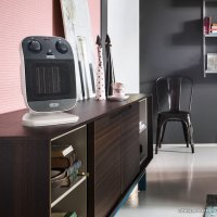 Тепловентилятор DeLonghi HFX60E20