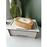 Ароматическая свеча Gentle Art в дереве Лимончелло бисквит (деревянный фитиль)