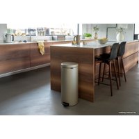 Мусорное ведро Brabantia Pedal Bin NewIcon 30 л (шампань)