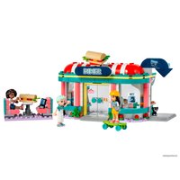 Конструктор LEGO Friends 41728 Закусочная в центре Хартлейк