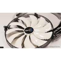 Вентилятор для корпуса AeroCool Silent Master 200mm White Led Fan