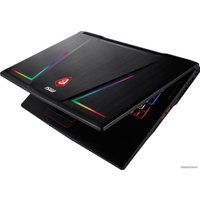 Игровой ноутбук MSI GE73 8RF-093RU Raider RGB